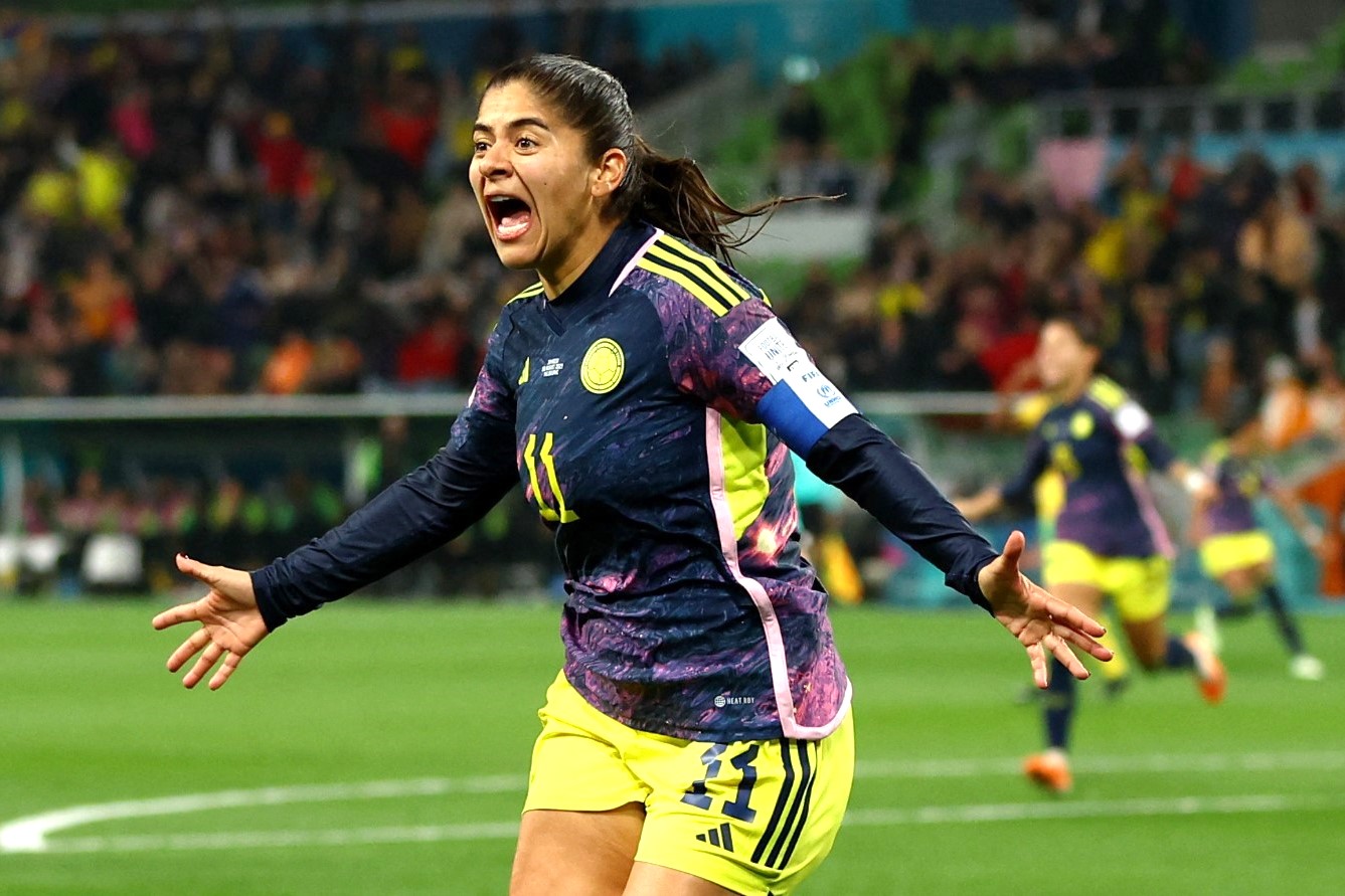  赛前葡萄牙体育调整名单以备美洲杯，队长鼓劲环节打磨，赛场秩序良好，纪律约束更严格