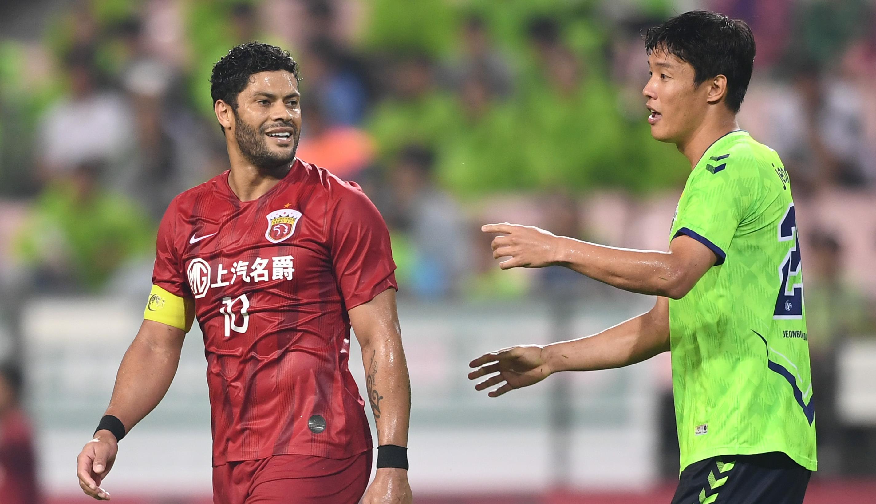 关于英格兰国家队内部会议纪要流出——转会期刷新队史纪录，亚冠使命明确，更衣室氛围转暖的信息