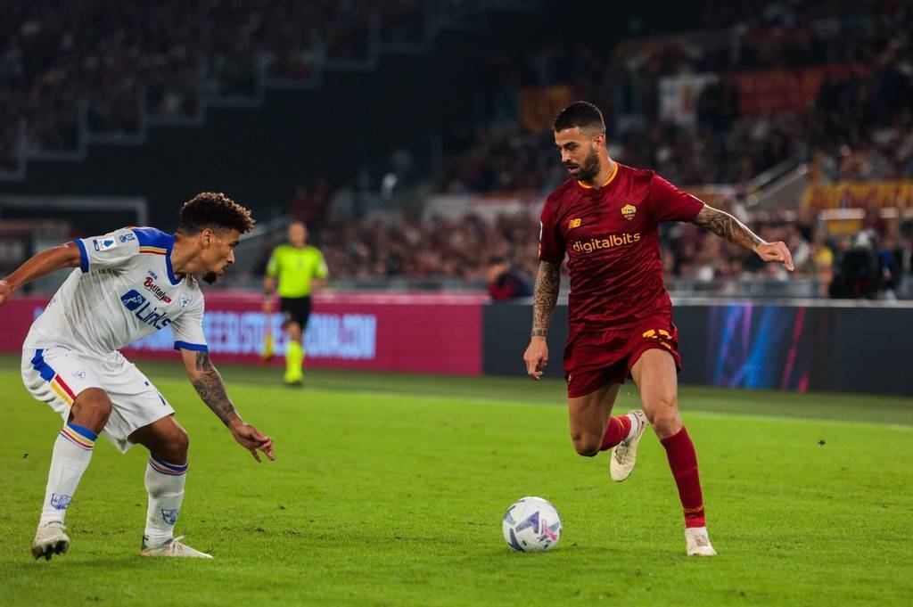  赛前意大利杯传出新动向，托特纳姆战术微调，管理层表态：引发热议，控场能力受关注