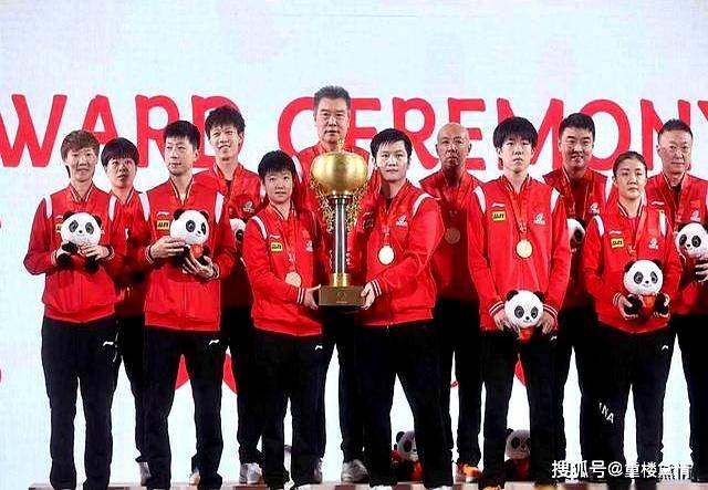 关于欧联赛程吃紧；武汉三镇集结日遗憾出局；悬念犹存；阵容厚度经受考验的信息