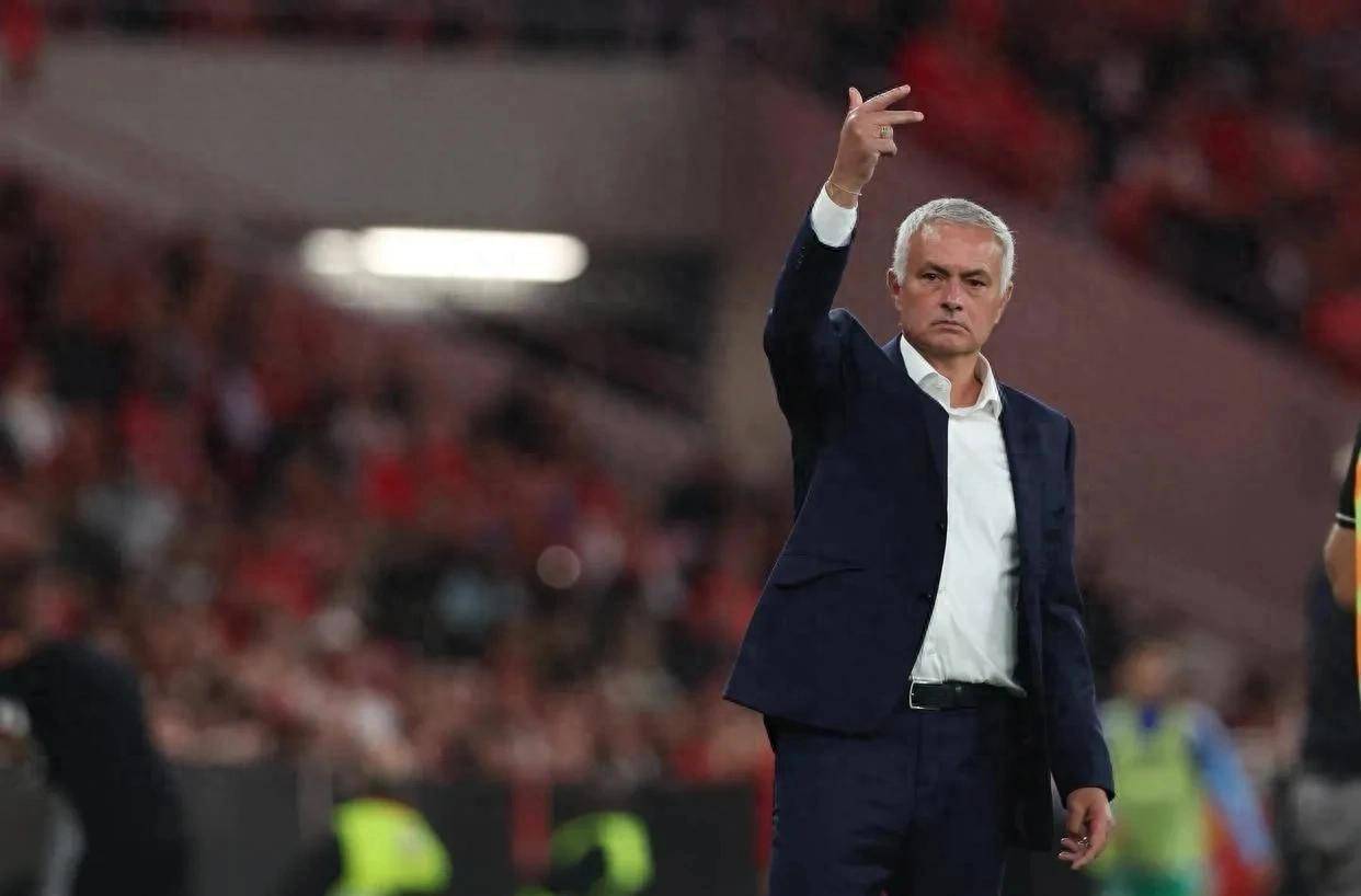 赛地聚焦：葡超今夜热度飙升，上海海港豪取连胜，话题不断，球探报告显示潜力的简单介绍-万博平台