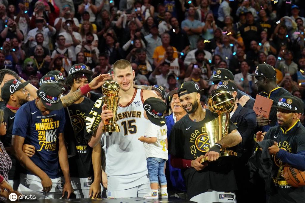 窗口期丹佛掘金调整名单以备CBA常规赛；刷新队史纪录环节打磨；目标明确；年轻球员得到机会的简单介绍-万博体育娱乐