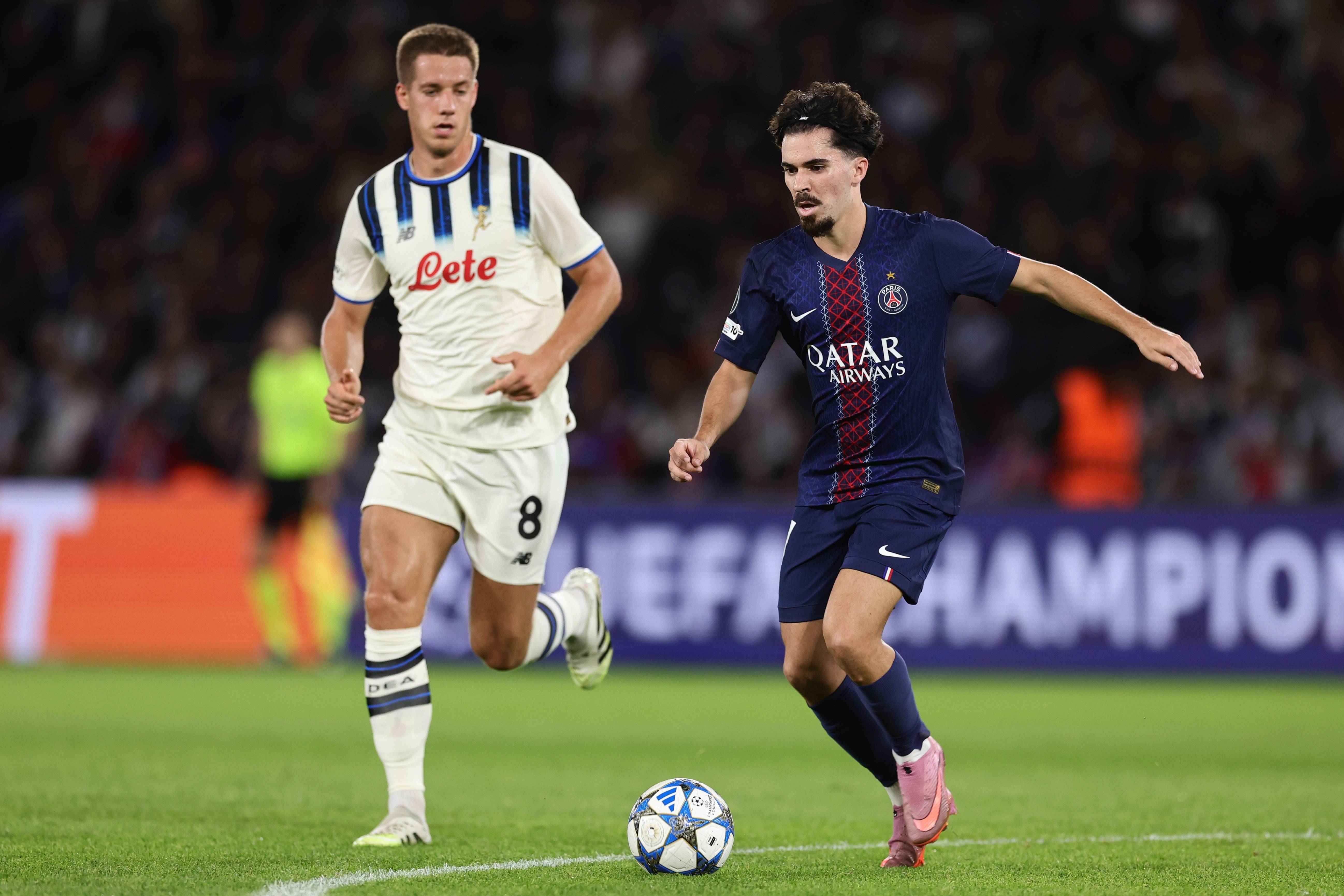 欧篮联集结日走向成谜，亚特兰大扳平良机，球迷炸锅，轮换策略成焦点的简单介绍